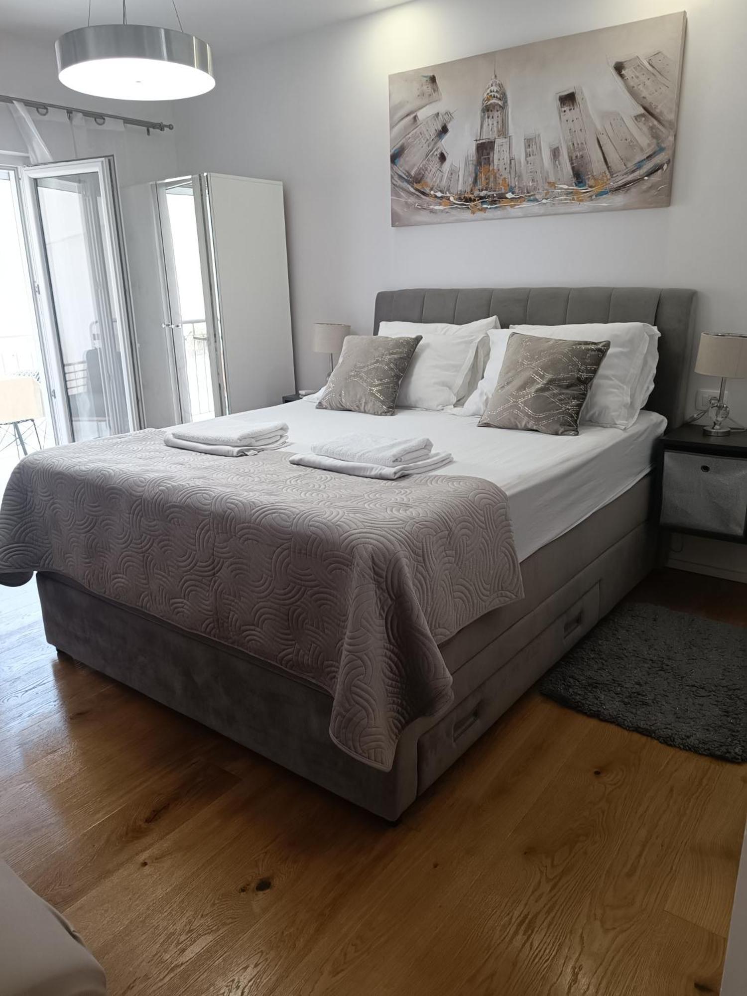 Apartment Golden Sunrise - 4 Ul.Petra Svacica11 바스카보다 외부 사진